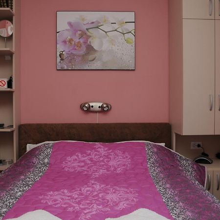 Favorit Apartments Čačak Kamer foto