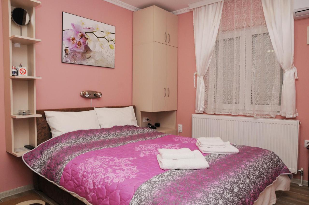 Favorit Apartments Čačak Buitenkant foto
